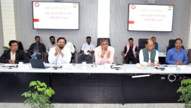 Photo of मंडल रेल प्रबंधक के साथ आल इण्डिया एस.सी. / एस.टी. रेलवे इम्प्लॉइज एसोसियेशन की अनौपचारिक बैठक संपन्न