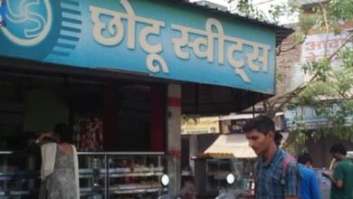 Photo of हांसी छोटू स्वीट्स पर शुक्रवार दोपहर 3 बजे बाइक सवार युवकों ने पर्ची रखकर 50 लाख रुपए की फिरौती मांगी