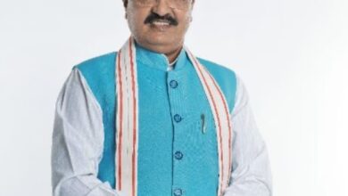 Photo of “होली का यह पावन पर्व आप सभी के जीवन में सुख, शांति, समृद्धि और नए उमंग के रंग लेकर आए : मौर्य