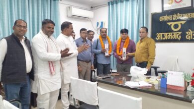 Photo of परिवहन मंत्री ने यात्री के खोये बैग में रखे रु 5 लाख सहित समूर्ण बैग लौटाने पर निगम कर्मियों को दी बधाई