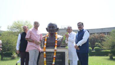 Photo of उच्च शिक्षा मंत्री इंदर सिंह परमार ने ग्रामोदय विश्वविद्यालय में राष्ट्रीय विज्ञान दिवस कार्यक्रम 2026 का किया शुभारंभ