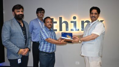 Photo of आईटी एवं इलेक्ट्रॉनिक्स मंत्री सुनील कुमार शर्मा ने लखनऊ स्थित आईबीएम गवटेक लैब्स का किया दौरा