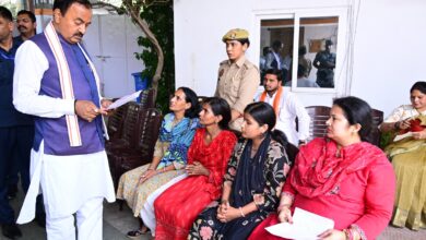 Photo of जनता दर्शन :- हर व्यक्ति की हर समस्या का हर सम्भव किया जायेगा निदान : मौर्य