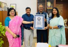 Photo of बीबीएयू ने “गिनीज वर्ल्ड रिकॉर्ड’ में दर्ज कराया अपना नाम, सामूहिक वृक्षारोपण में बनाया इतिहास