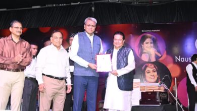 Photo of लखनऊ सैन्य स्टेशन में मनमोहक संगीतमय संध्या का आयोजन, कलाकारों को प्रतिष्ठित “नौशाद सम्मान”