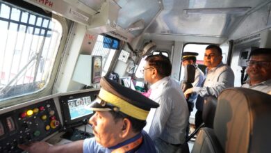Photo of उत्तर मध्य रेलवे प्रयागराज – कानपुर सेक्शन में 190 रूट किलोमीटर ‘कवच’ स्वचालित ट्रेन सुरक्षा प्रणाली लागू