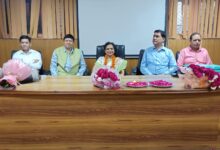 Photo of सिविल अस्पताल निदेशक डॉ कजली गुप्ता की सेवानिवृत्त एवं डॉ जी पी गुप्ता के पदभार ग्रहण पर विदाई एवं सम्मान समारोह आयोजित