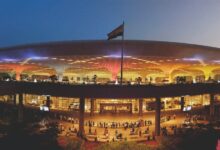 Photo of एएएचएल और ब्लिंकिट ने मुंबई एयरपोर्ट पर शुरू की भारत की पहली ‘इन-टर्मिनल’ क्विक कॉमर्स सेवा