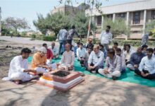 Photo of कुलगुरु की उपस्थिति में ग्रामोदय विश्वविद्यालय में हनुमान जयंती पर श्रद्धा एवं उल्लास के साथ भव्य आयोजन संपन्न