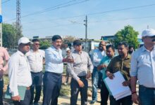 Photo of मंडल रेल प्रबंधक द्वारा लखनऊ स्टेशन का निरीक्षण, प्लेटफॉर्म संख्या 8 एवं 9 के निर्माण हेतु कार्यों की समीक्षा