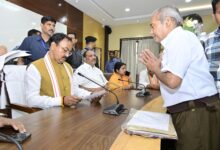 Photo of उप मुख्यमंत्री केशव प्रसाद मौर्य ने जनता दर्शन कार्यक्रम के अंतर्गत आम नागरिकों से सीधे संवाद स्थापित किया