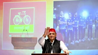 Photo of नेताजी श्रद्धेय मुलायम सिंह यादव रात्रिकालीन टूर्नामेंट का वीडियो कांफ्रेसिंग से अखिलेश यादव ने किया उद्घाटन