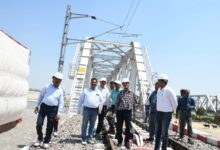 Photo of रेल संरक्षा आयुक्त, पूर्वाेत्तर परिमंडल द्वारा गोंडा – बुढ़वल खंड पर तीसरी नई विद्युतकर्षण लाइन का निरिक्षण