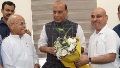 Photo of इप्सेफ प्रतिनिधिमण्डल ने रक्षा मंत्री राजनाथ सिंह से भेंट कर समस्त कर्मचारियों की समस्याओं का ज्ञापन सौंपा