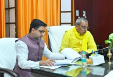 Photo of मदरसों और विभागीय योजनाओं को लेकर मंत्री ओम प्रकाश राजभर ने की समीक्षा बैठक