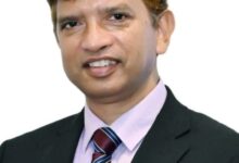 Photo of एण्डोक्राइन विभाग में रोबोट से सफल 200 जटिल सर्जरी करने वाले प्रोफेसर ज्ञानचंद पीजीआई के पहले डॉक्टर