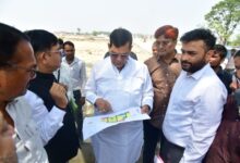 Photo of ऊर्जा मंत्री मंत्री शर्मा ने दशकों से बंद परदहा मिल का किया निरीक्षण, औद्योगिक संकुल बनाने की तैयारी तेज