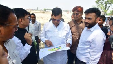 Photo of ऊर्जा मंत्री मंत्री शर्मा ने दशकों से बंद परदहा मिल का किया निरीक्षण, औद्योगिक संकुल बनाने की तैयारी तेज