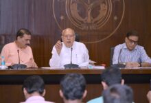 Photo of राष्ट्रकवि दिनकर की “रश्मिरथी” पुस्तक की हीरक जयंती वर्ष पर मनाए जाएंगे तीन दिवसीय कार्यक्रम : मंत्री शाही