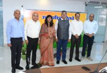 Photo of उत्तर पश्चिम रेलवे की प्रधान वित्त सलाहकार गीतिका, अब रेलवे बोर्ड में अतिरिक्त सदस्य (योजना) के पद पर नियुक्त