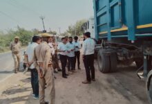 Photo of अवैध खनन व ओवरलोडिंग के खिलाफ सख्त एक्शन, रायबरेली से उन्नाव, फतेहपुर बॉर्डर तक चला अभियान