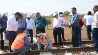 Photo of रिकार्ड समय में चूरू – रतनगढ़ और चूरू – सादुलपुर रेलमार्ग के दोहरीकरण कार्य को किया पूरा