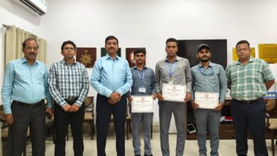 Photo of लखनऊ मंडल रेल प्रबंधक द्वारा मंडल में कर्मचारियों को ‘सुरक्षा पुरस्कार’ से सम्मानित किया गया