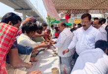Photo of मोरल परिवार द्वारा विशाल भण्डारे का आयोजन