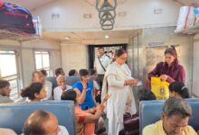 Photo of पूर्वोत्तर रेलवे वाराणसी मंडल के विभिन्न रेलखण्ड पर निरन्तर टिकट जांच अभियान संचालित