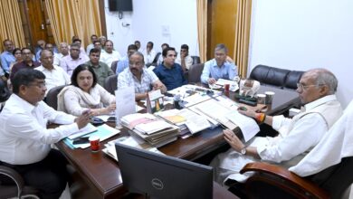 Photo of पशु चिकित्सा छात्रों का इंटर्नशिप भत्ता 12,000 रुपये किए जाने पर मुख्यमंत्री का मंत्री धर्मपाल सिंह ने जताया आभार