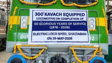 Photo of दिल्ली मंडल ने इलेक्ट्रिक लोको शेड, गाजियाबाद में 300 लोकोमोटिव पर ‘कवच’ प्रणाली स्थापना कार्य पूर्ण किया