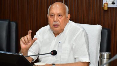 Photo of किसानों तक सही समय पर पहुंचाएं उर्वरक और बीज : मंत्री सूर्य प्रताप शाही