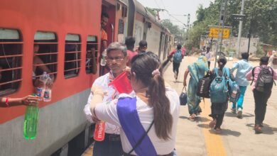 Photo of स्काउट – गाइड द्वारा ऐशबाग एवं मैलानी स्टेशन पर ‘प्याऊ’ सेवा कार्यक्रम का आयोजन
