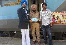 Photo of जम्मू मंडल की ईमानदारी : दो अलग-अलग मामलों में यात्रियों का कीमती सामान और बैग सुरक्षित लौटाया