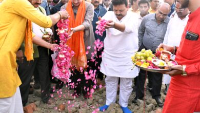 Photo of स्टांप पंजीयन मंत्री ने किया उप निबन्धक कार्यालय सरोजनी नगर का भूमि पूजन व शिलान्यास