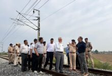 Photo of एमडी – डीएफसीसीआईएल ने न्यू दादरी–न्यू साहनेवाल निरीक्षण में इंफ्रास्ट्रक्चर एवं सीएसआर की समीक्षा की