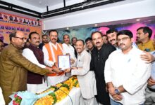 Photo of प्रयागराज में बोले उप मुख्यमंत्री केशव मौर्य—अधिवक्ता समाज न्याय और राष्ट्र निर्माण का महत्वपूर्ण स्तंभ