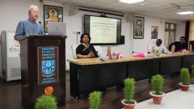 Photo of बीबीएयू में ‘पादप स्वास्थ्य एवं खाद्य सुरक्षा’ पर विशेष व्याख्यान : प्रो. सर्ज सावेरी ने साझा किए महत्वपूर्ण विचार