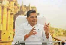Photo of विकास और विरासत को जोड़कर प्राचीन धार्मिक स्थलों का जीर्णोद्धार एवं सौन्दर्यीकरण को प्राथमिकता – जयवीर