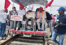 Photo of पश्चिम मध्य रेल – रेल संरक्षा आयुक्त ने श्यामपुर–कुरावर नवनिर्मित रेललाइन का किया निरीक्षण
