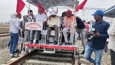 Photo of पश्चिम मध्य रेल – रेल संरक्षा आयुक्त ने श्यामपुर–कुरावर नवनिर्मित रेललाइन का किया निरीक्षण