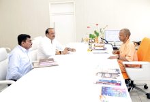 Photo of उद्यान मंत्री ने मुख्यमंत्री से की शिष्टाचार भेंट, आम महोत्सव-2026 के उद्घाटन हेतु किया आमंत्रित