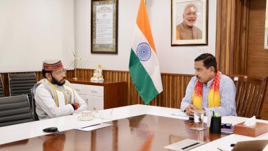 Photo of किसानों के भुगतान से लेकर भंडारण तक, डॉ. मनोज पाण्डेय ने केन्द्रीय मंत्री जोशी के समक्ष रखे अहम मुद्दे