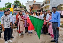 Photo of स्कूल चलो अभियान के दूसरे चरण का शुभारंभ, 1.32 लाख परिषदीय विद्यालयों में हुआ भव्य प्रवेशोत्सव