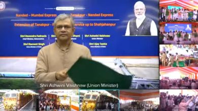 Photo of टनकपुर – नांदेड एक्स., नांदेड – मुंबई एक्स. तथा टनकपुर – पीलीभीत ट्रेन का शाहजहाँपुर तक विस्तार का शुभारंभ