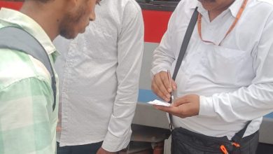 Photo of दिल्ली शाहदरा – शामली – दिल्ली शाहदरा रेल सेक्शन और सब्जी मंडी रेलवे स्टेशन पर टिकट चेकिंग अभियान