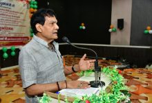 Photo of मुख्यमंत्री शिक्षक कैशलेस चिकित्सा योजना का CM द्वारा शुभारंभ, शिक्षकों को स्वास्थ्य सुरक्षा कवच : मंत्री शर्मा