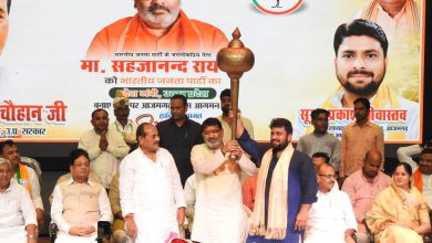 Photo of प्रदेश मंत्री बनने पर प्रथम आगमन पर सहजानंद राय का भव्य स्वागत, हरिऔध कला भवन में उमड़ा जनसैलाब….