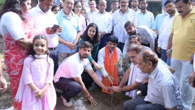 Photo of मुजफ्फरनगर में ‘एक पेड़ माँ के नाम’ महाअभियान में मंत्री कपिल देव अग्रवाल ने किया पौधरोपण