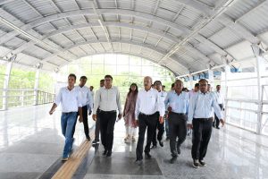 पूर्वाेत्तर रेलवे के महाप्रबंधक उदय बोरवणकर ने ऐशबाग जंक्शन एवं डालीगंज रेलवे स्टेशन का विस्तृत निरीक्षण किया